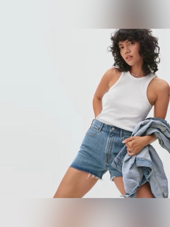 Everlane Pants - Everlane The Way High Denim Cutoff Shorts Size 32
